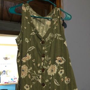 Floral Tank Top.  Form fitting